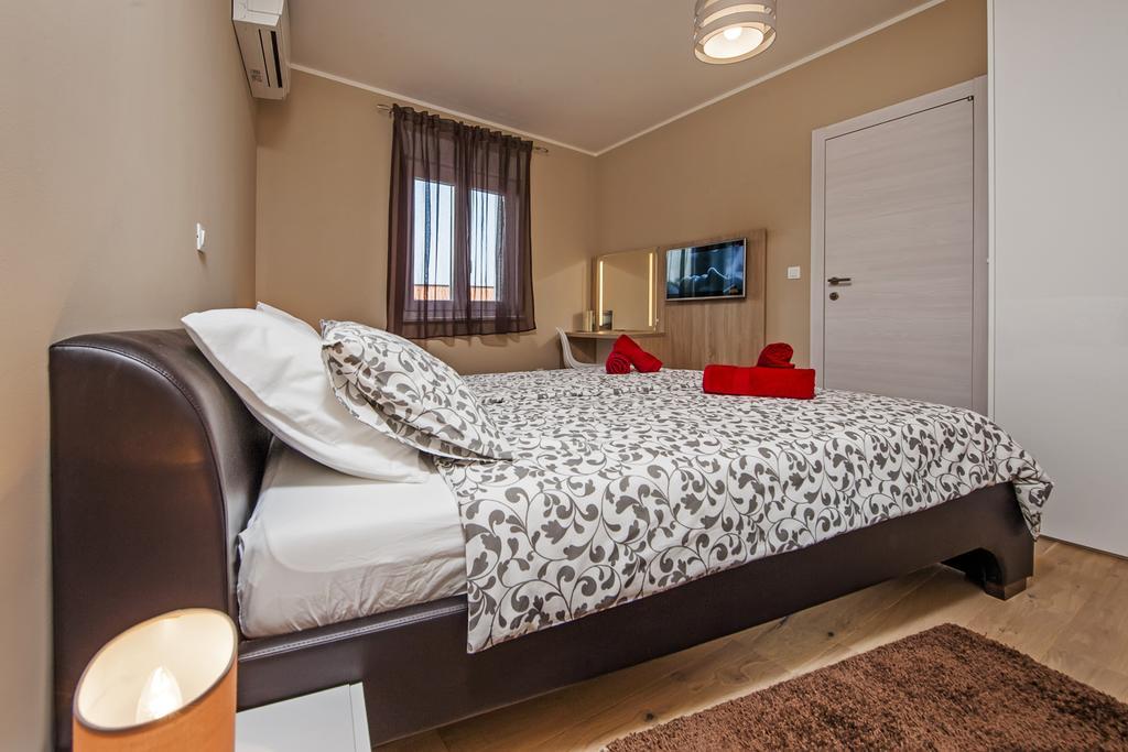 Apartment Panoss Ровинь Экстерьер фото